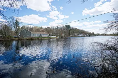 19 Waterfront Way, Salem, NH 03079 - Photo 13