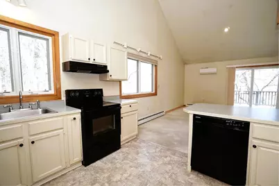 19 Waterfront Way, Salem, NH 03079 - Photo 23