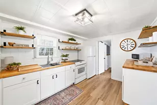 4 1st St, Windham, NH 03087 - Photo 9