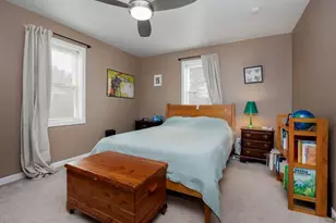 44 Acorn St, Hartford, VT 05001 - Photo 17