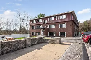 555 Calef Rd, Manchester, NH 03103 - Photo 15