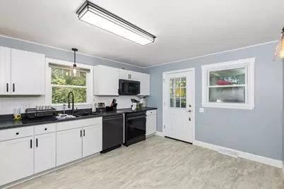 736 Columbus Avenue, Rochester, NH 03867 - Photo 15