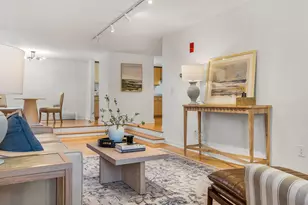 348 Maplewood Ave, Portsmouth, NH 03801 - Photo 7