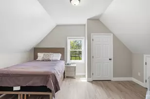 80 Manchester St, Nashua, NH 03064 - Photo 13