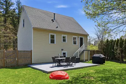80 Manchester Street, Nashua, NH 03064 - Photo 29