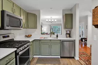 37 Fox Run Road, Essex, VT 05452 - Photo 7
