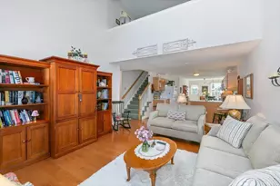 63 Pleasant St, Windham, NH 03087 - Photo 5