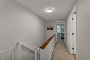 266 Endicott St, Laconia, NH 03246 - Photo 21