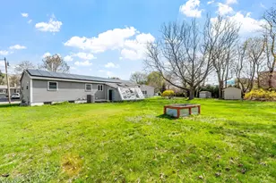 74 Suzanne Dr, Portsmouth, NH 03801 - Photo 23