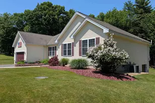 303 Lords Mill Rd, Epsom, NH 03234 - Photo 5