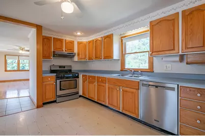 17 Stevens Avenue, Merrimack, NH 03054 - Photo 5