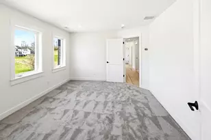 244 Oak St, Dover, NH 03820 - Photo 35