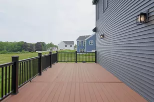 244 Oak St, Dover, NH 03820 - Photo 53