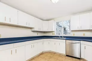 23 Gill St, Exeter, NH 03833 - Photo 19