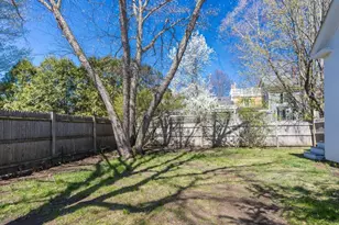 23 Gill St, Exeter, NH 03833 - Photo 13
