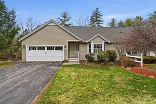 21 Linden Dr, Hampstead, NH 03826 - Photo 1