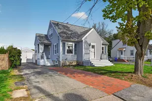 405 Hill St, Manchester, NH 03102 - Photo 47
