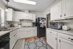 24 Granite Dr, North Hampton, NH 03862 - Photo 15