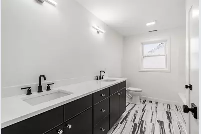 7 Lily Lane, Londonderry, NH 03053 - Photo 15