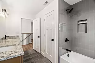 7 Lily Ln, Londonderry, NH 03053 - Photo 17