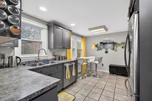 23 Juniper Rd, Derry, NH 03038 - Photo 9
