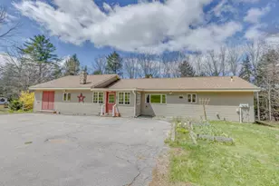 3/14 Lloyd St, Campton, NH 03223 - Photo 1