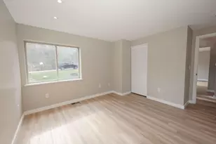 38 Caleb Dr, Danville, NH 03819 - Photo 39