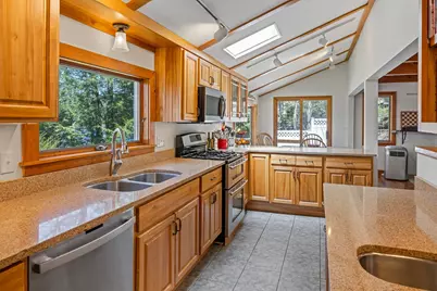 1006 Goose Pond Road, Canaan, NH 03741 - Photo 13