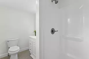 12 Hemlock St, Hudson, NH 03051 - Photo 37