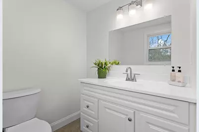 12 Hemlock Street, Hudson, NH 03051 - Photo 35