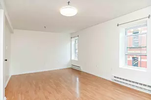 90 Fleet St, Portsmouth, NH 03801 - Photo 3