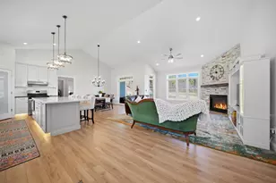 410 Blane Cir, Pembroke, NH 03275 - Photo 13