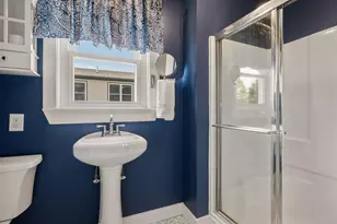 163 Ocean Rd, Portsmouth, NH 03801 - Photo 27
