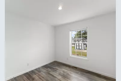 40 Pine Street, Hinsdale, NH 03451 - Photo 19