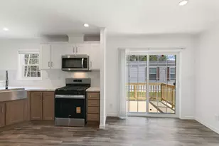 40 Pine St, Hinsdale, NH 03451 - Photo 5