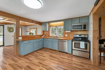 8 Beauview Street, Rochester, NH 03867 - Photo 11
