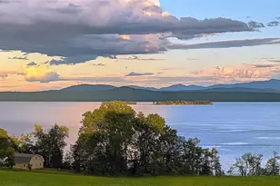 86 Town Line Rd, South Hero, VT 05486 - Photo 21
