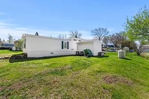 197 New Hillcrest Dr, Greenville, NH 03048 - Photo 19
