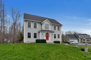 58 Village Pl Dr, Barrington, NH 03825 - Photo 3