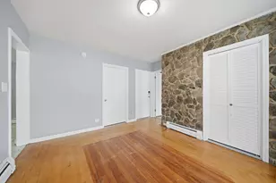 266 Douglas St, Manchester, NH 03102 - Photo 15
