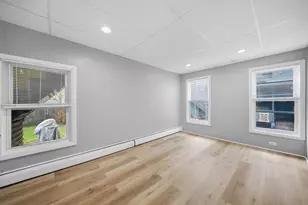 266 Douglas St, Manchester, NH 03102 - Photo 11