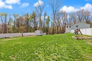 17 Oxbow Ln, Derry, NH 03038 - Photo 35