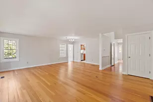 21 Peninsula Dr, Stratham, NH 03885 - Photo 17