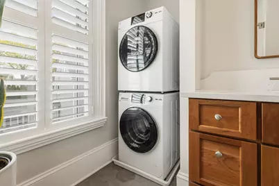 303 Pleasant Street, Portsmouth, NH 03801 - Photo 45