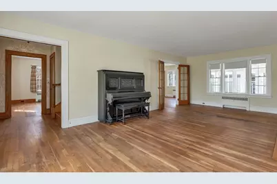 124 Dartmouth Street, Laconia, NH 03246 - Photo 15