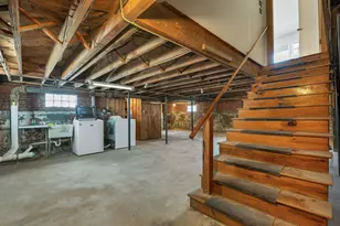 124 Dartmouth St, Laconia, NH 03246 - Photo 25