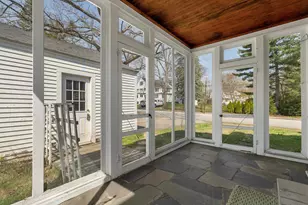 124 Dartmouth St, Laconia, NH 03246 - Photo 5