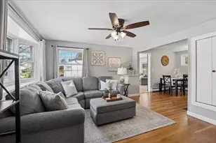165 Kenberma St, Manchester, NH 03103 - Photo 3