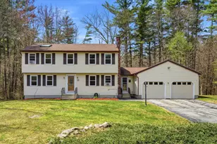 11 Coleman Pl, Londonderry, NH 03053 - Photo 1