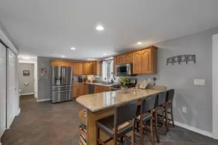 71 Auburn Rd, Hooksett, NH 03106 - Photo 13